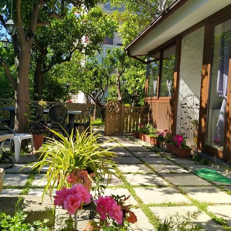 Bed and Breakfast Villino L'Aranceto Sorrentino Мета Экстерьер фото