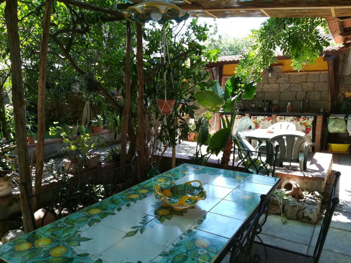 Bed and Breakfast Villino L'Aranceto Sorrentino Мета Экстерьер фото